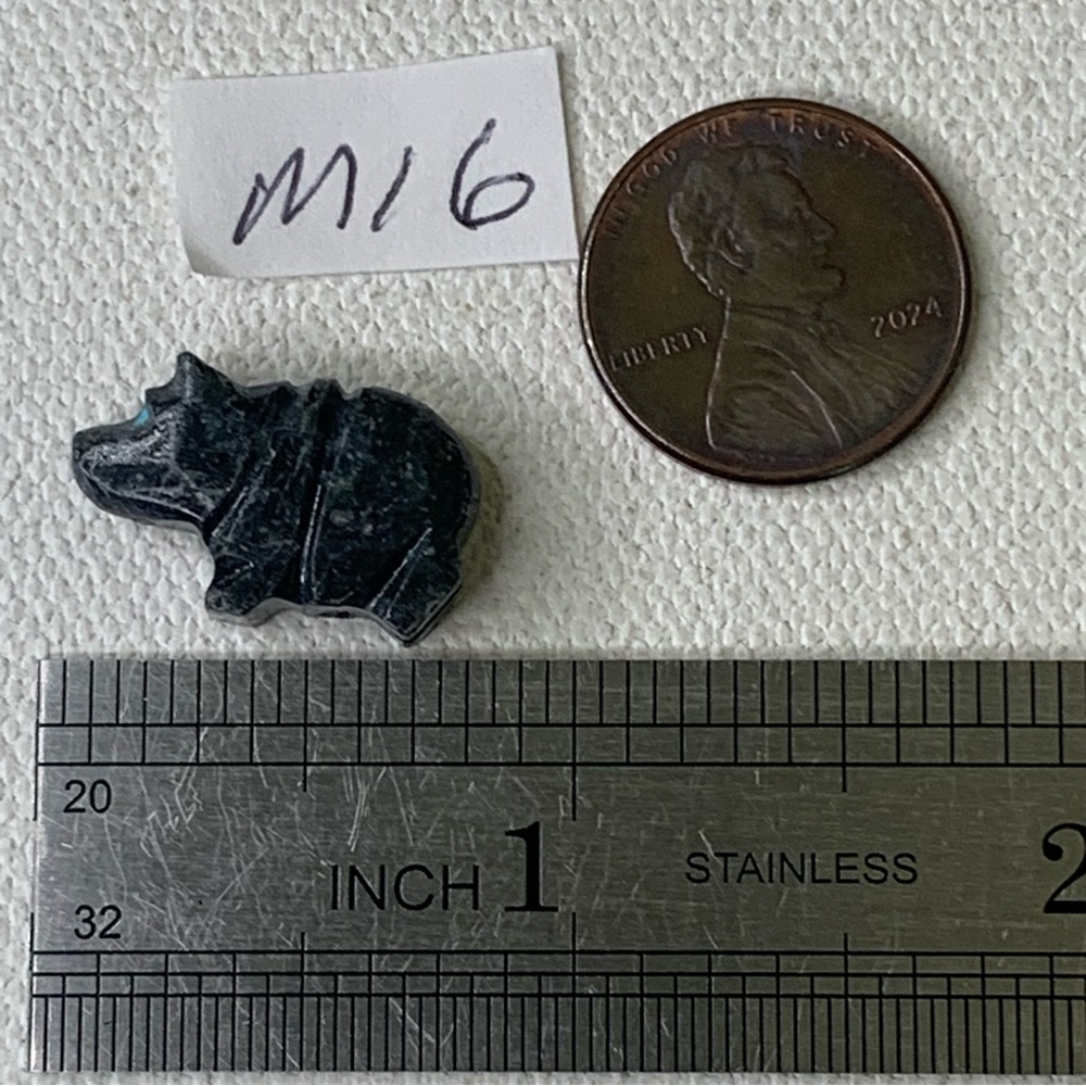 Native American Style Zuni Bear Fetish Bead Black Drilled Stone Mini Animal .7" - Picture 11 of 13